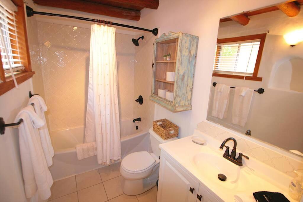 Galisteo Getaway - Courtyard - Near Railyard Villa Santa Fe Exterior photo